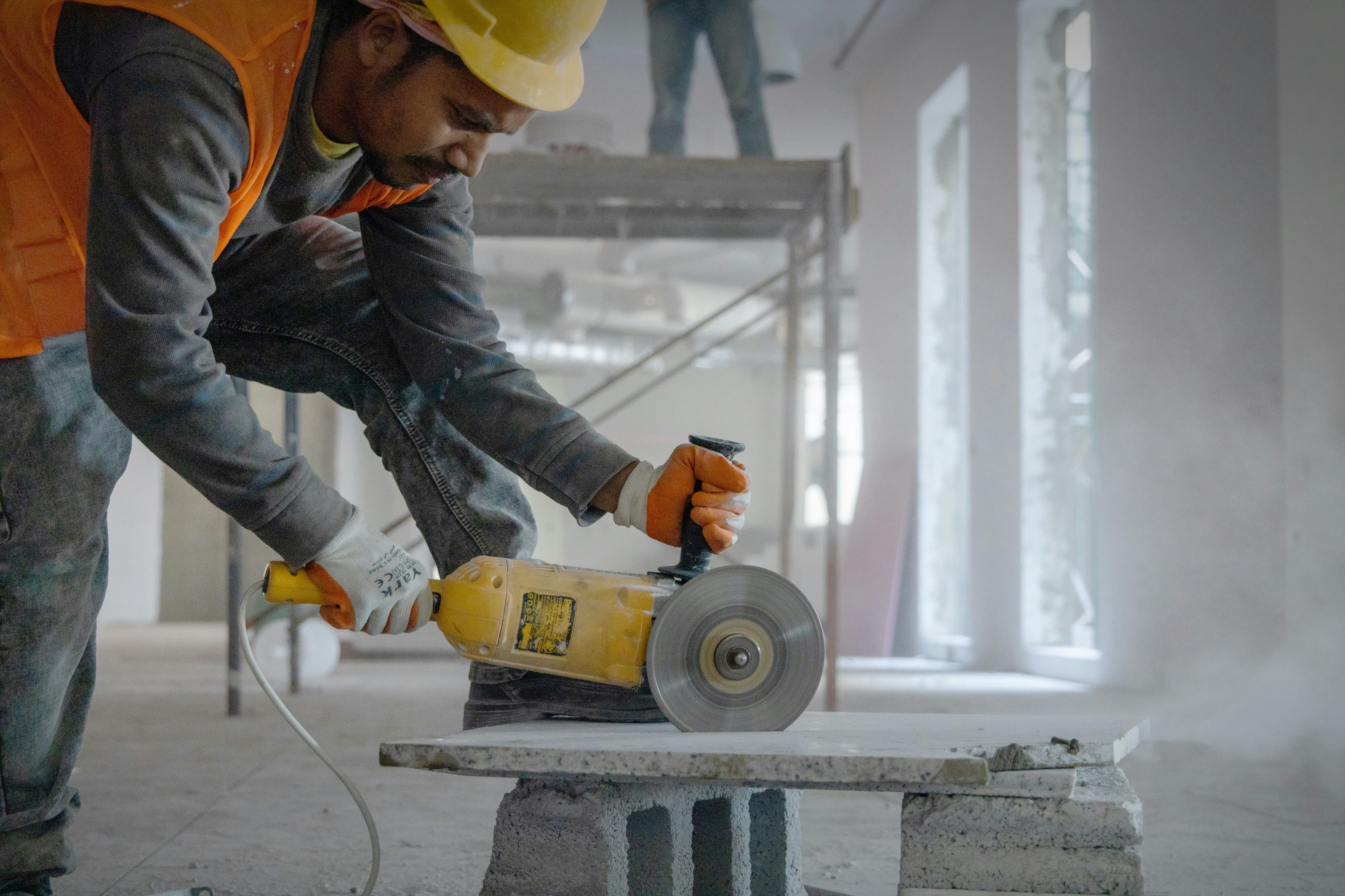 Ouvrier sur chantier
